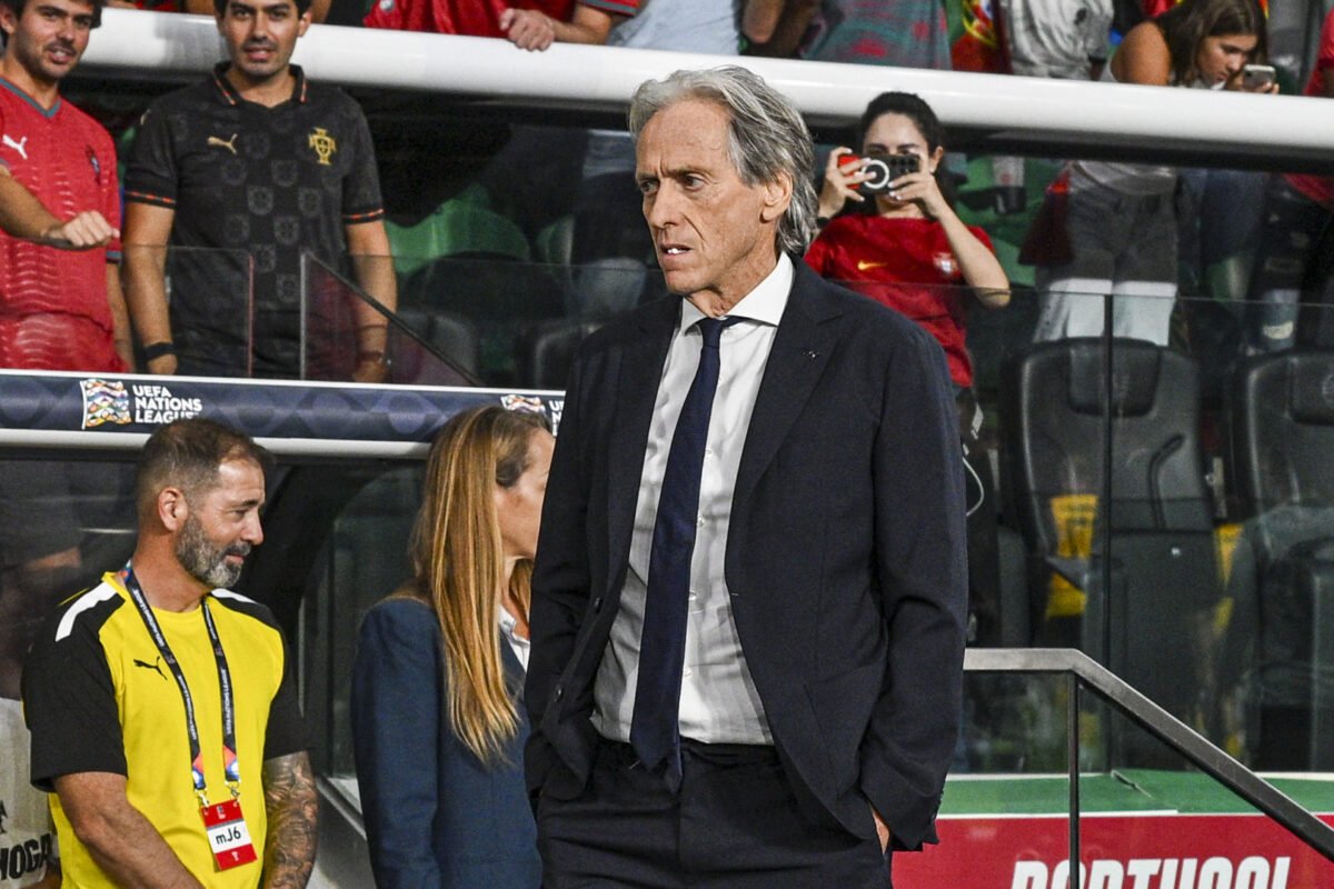 Amigo de Jorge Jesus avisa Cristiano Ronaldo: "Não vira as costas à luta"Créditos:Getty Images