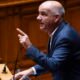 Raimundo elogia “dotes de bailarino” do primeiro-ministro mas montenegro diz dançar mal