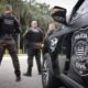 Polícia Civil de São Paulo apreende materiais usados para falsificar bebidas durante operação em Bauru