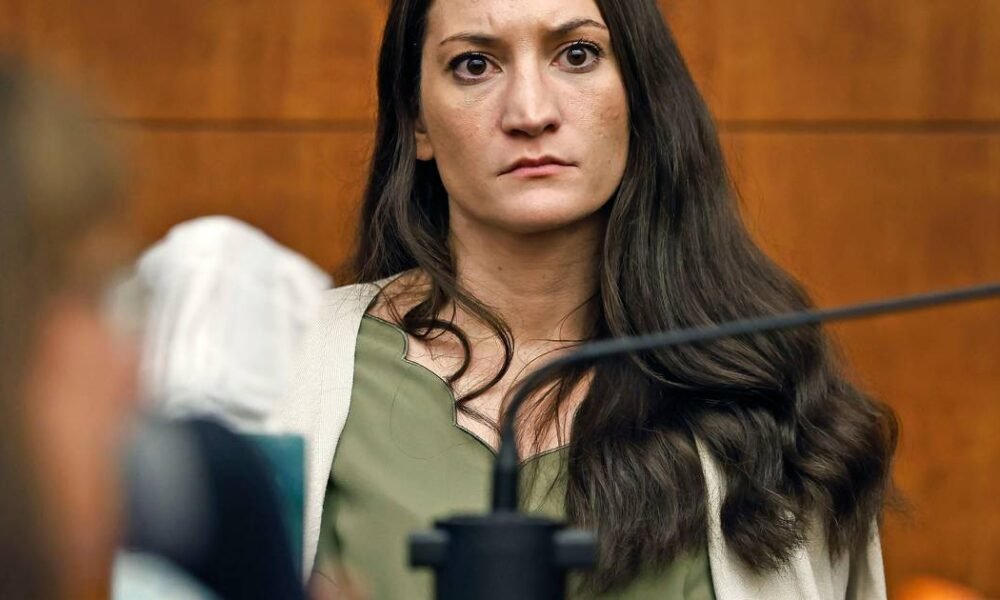 Tribunal de Plymouth rejeita inocência de Lindsay Clancy e abre caminho para novo julgamentoCréditos:Greg Derr / AP