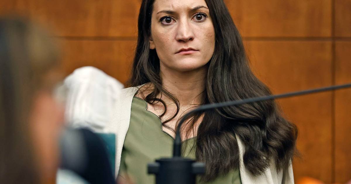 Tribunal de Plymouth rejeita inocência de Lindsay Clancy e abre caminho para novo julgamentoCréditos:Greg Derr / AP