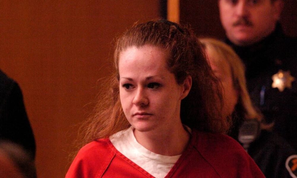 Christa Pike sobrevive a duas doses letais e defesa tenta impedir execuçãoCréditos:J. Miles Cary