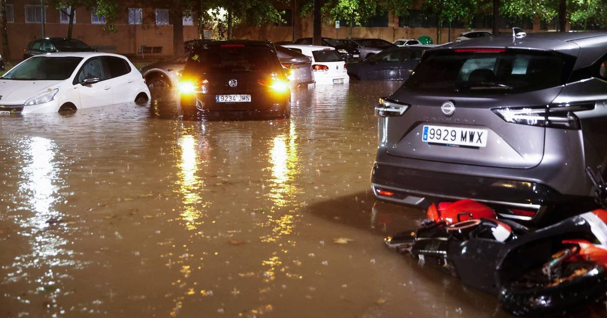 Cheias na região espanhola de Albacete fazem um mortoCréditos:Eva Manez/Reuters