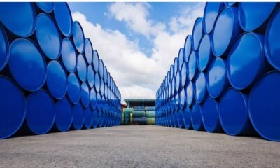 G7 vai libertar até 100 milhões de barris de petróleo para baixar preçosCréditos:Canva