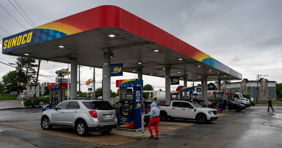 Trump autoriza norte-americanos a comprar gasóleo isento de impostosCréditos:Seth Herald