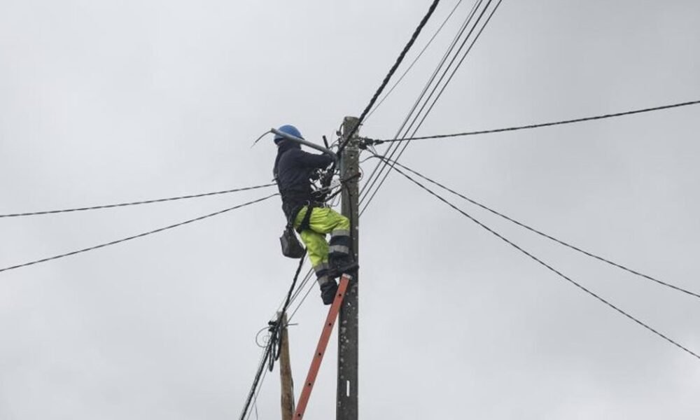 Famalicão: e-redes paga mais de 4. 000 euros por descarga elétrica que estragou computador e duas televisões