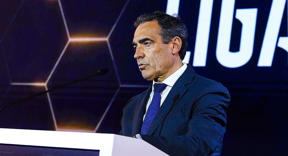 Presidente da liga considera que futebol profissional “vive bons dias”