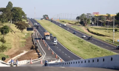 DER-SP espera 16,7 milhões de veículos nas rodovias estaduais durante o feriado de Aparecida