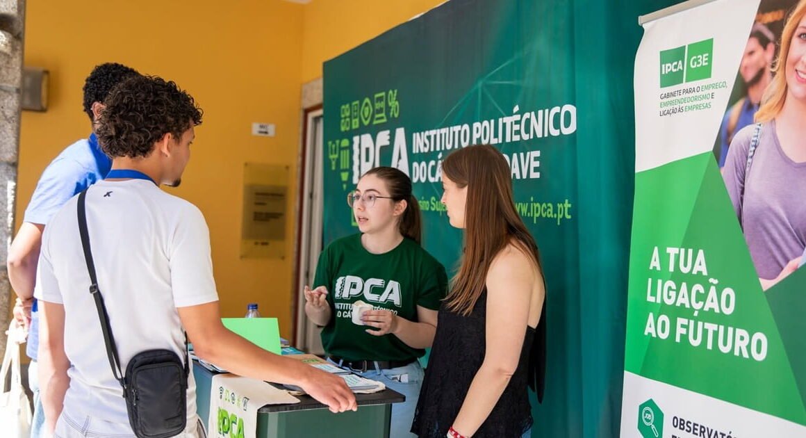 Feira de emprego quer aproximar jovens do mercado do trabalho em barcelos